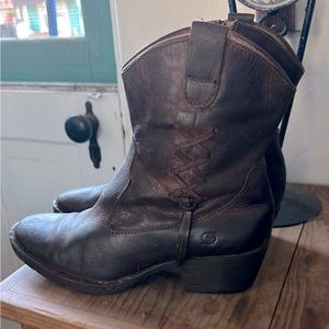 Born leather cowboy boots